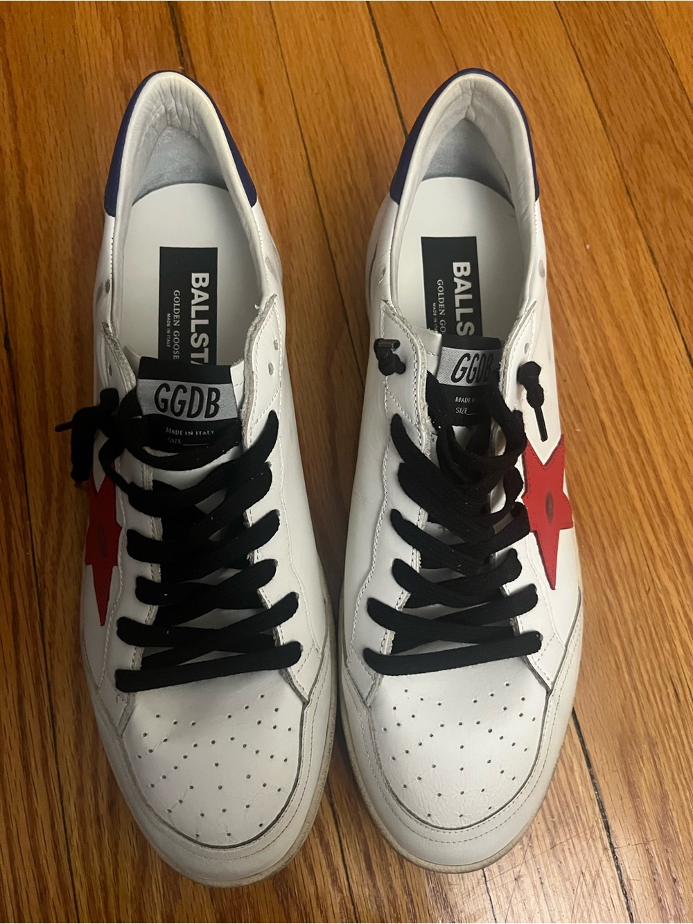Golden Goose White Leather Men's Sneakers with Red Star and Black Laces